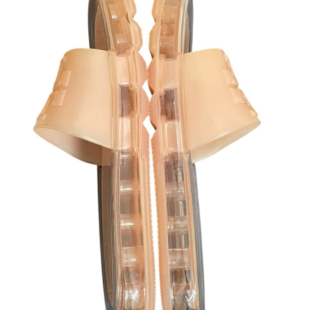 Tory Burch Ivory Bubble Jelly Sandals Slides Beach Ready
Size 6B - Picture 6 of 11